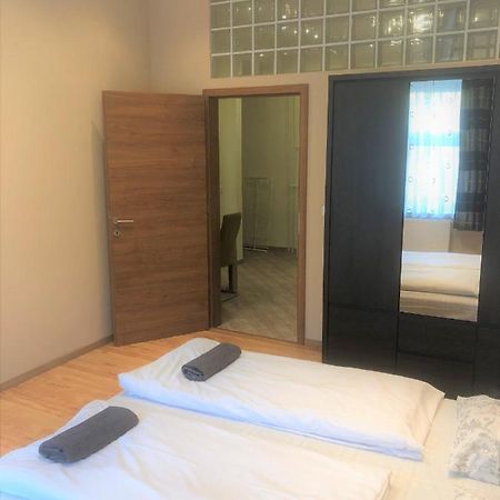Corvin Square Apartment Budapest Ngoại thất bức ảnh